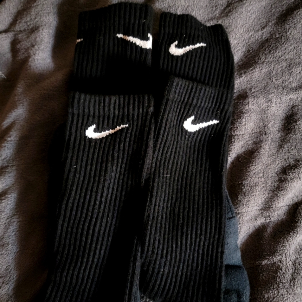 Nike crew socks